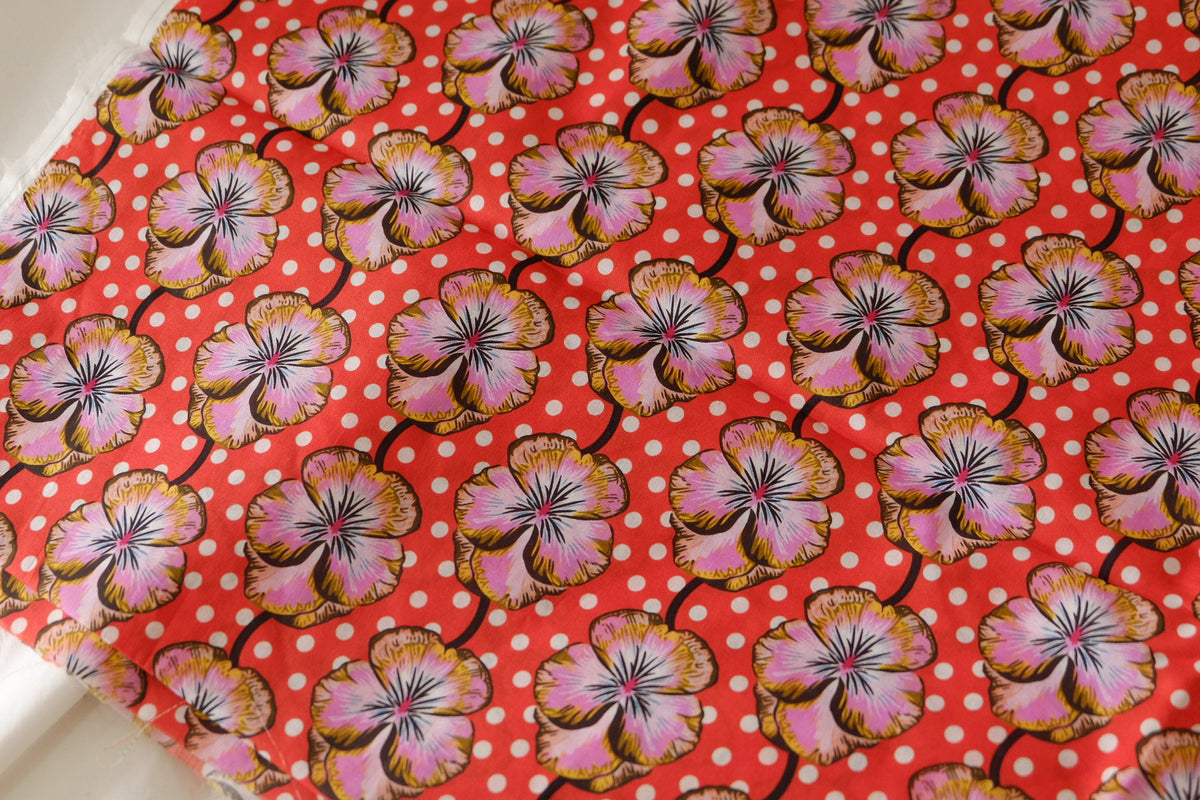 Coral Pansy Cotton Lawn – 3 yd
