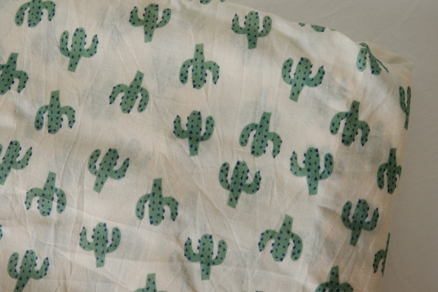Cactus Print Lightweight Cotton Gauze Fabric – 3.3 yd