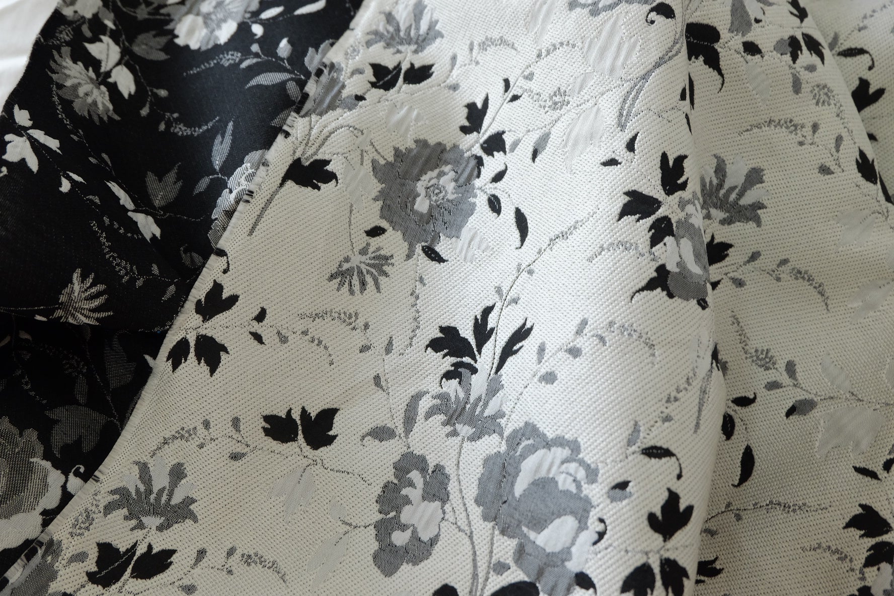 Reversible Black & Ivory Floral Brocade – 2.2 yd