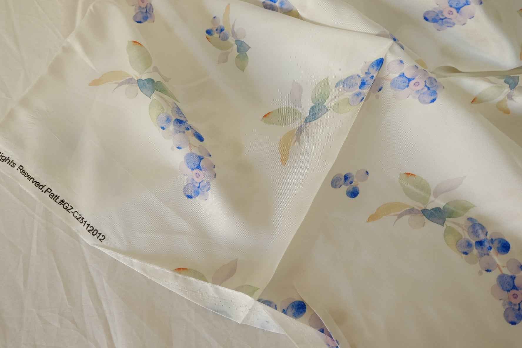 Silky Blue Floral Viscose Rayon Fabric – 3.3 yd