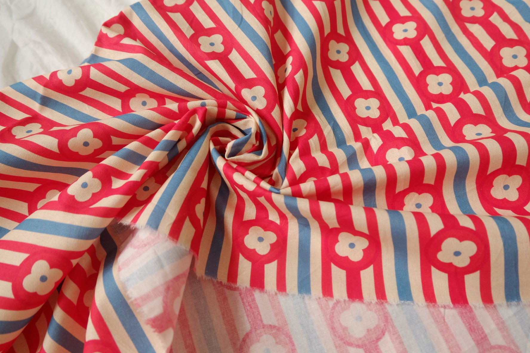 Retro Floral Stripe Cotton Fabric, 1.31 Yards