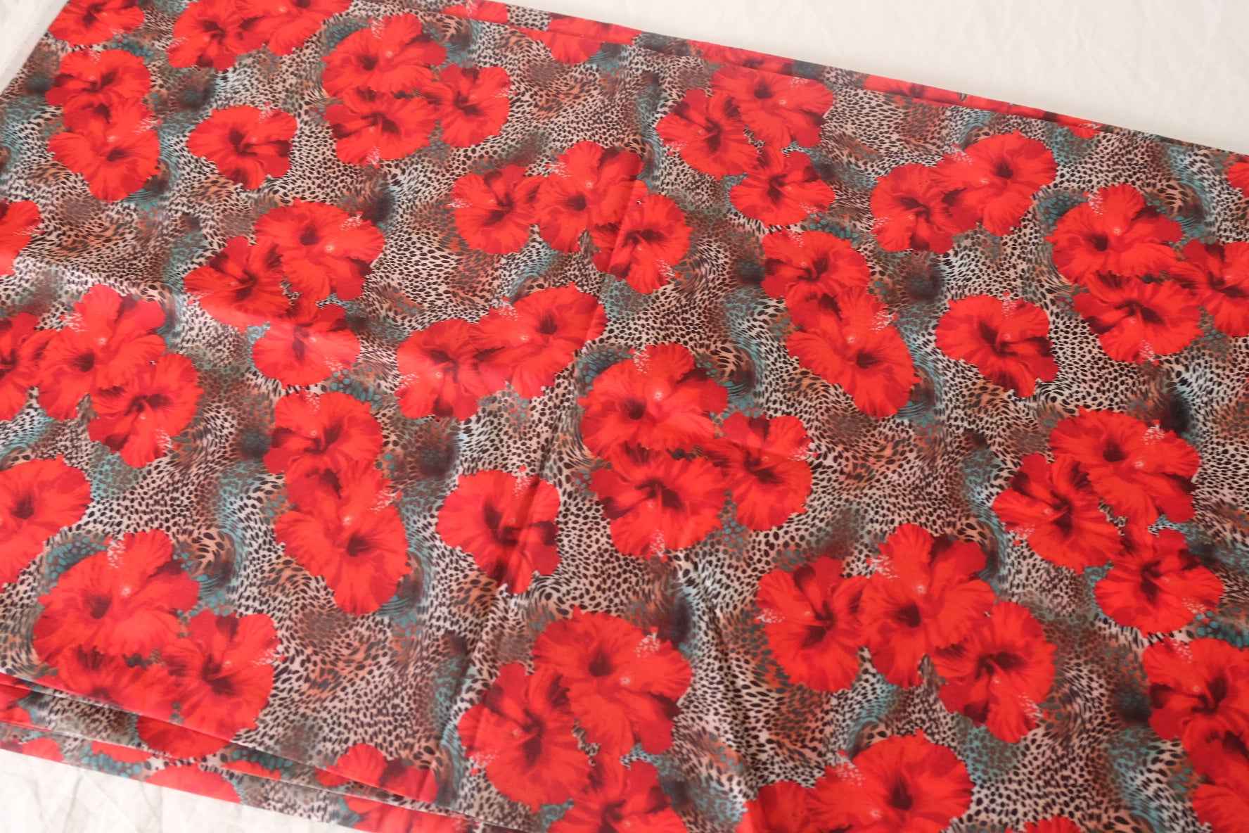 Red Hibiscus Leopard Cotton Lawn Fabric – 3.2 Yards