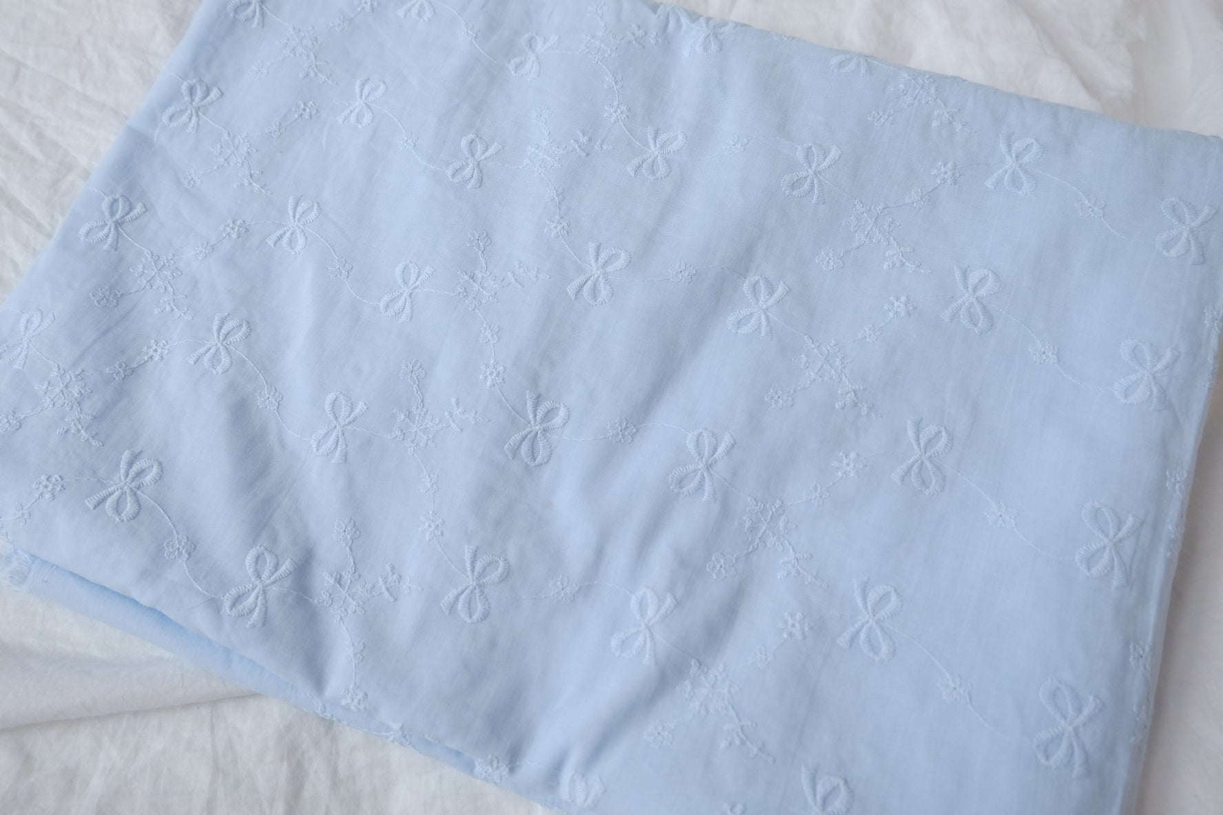 Bow Embroidered Cotton, 2.2 Yards