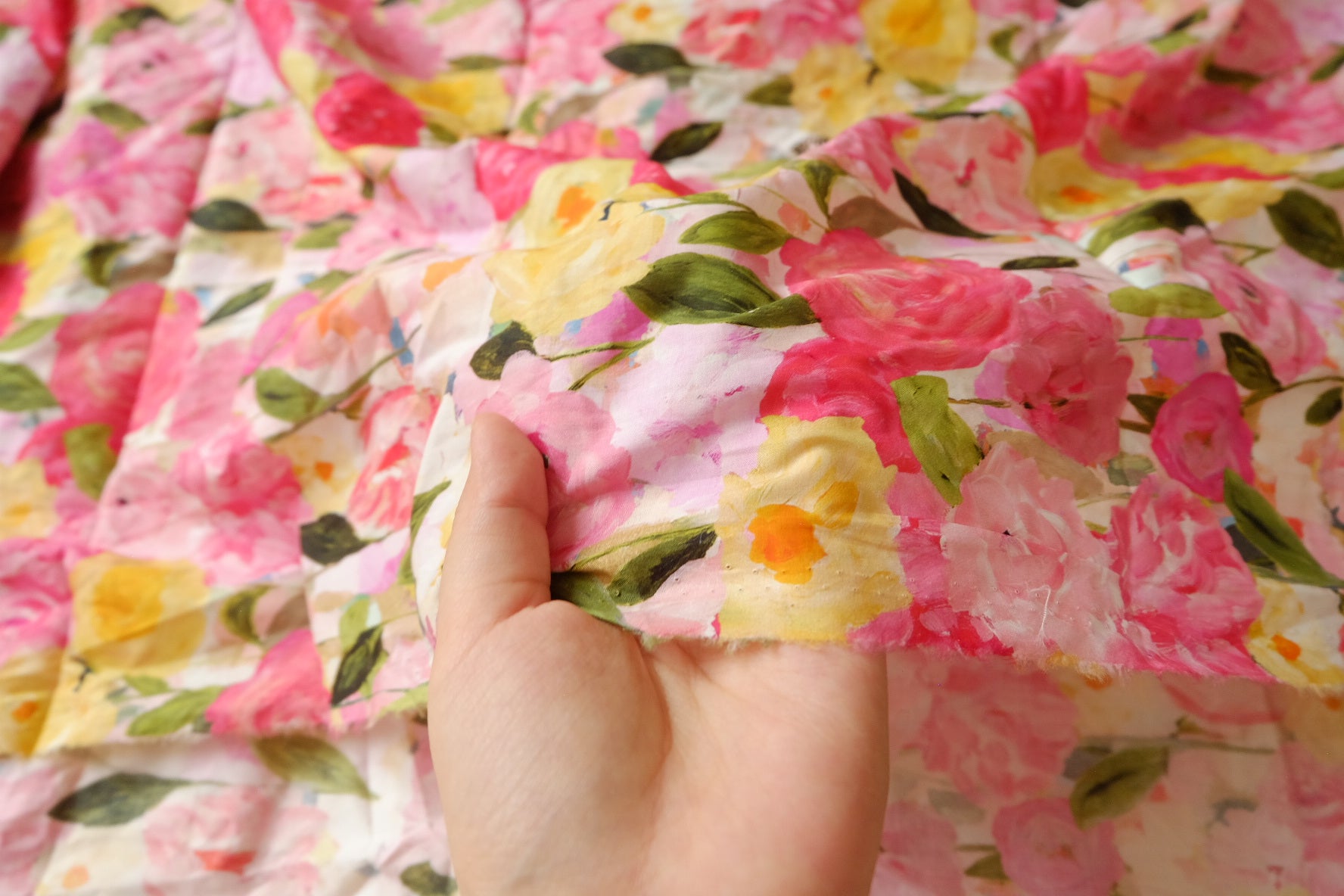 Painterly Floral Cotton Poplin, Lightweight 80s, 1.3 Yards