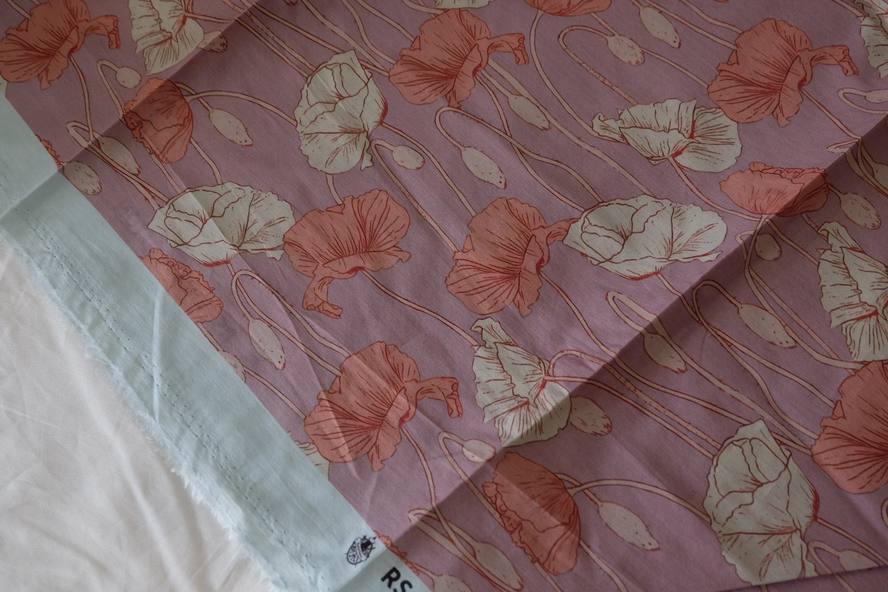 Dusty Rose Poppy Cotton Lawn – 2.7 yd