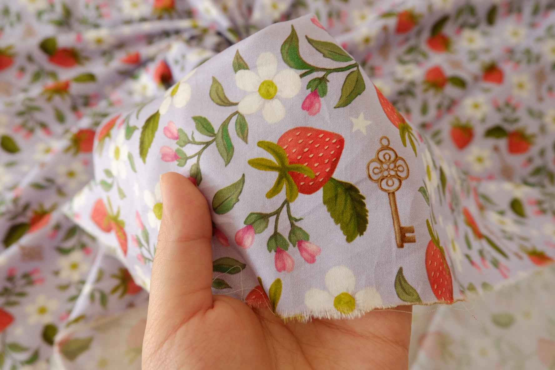 Strawberry Garden Cotton Sateen Fabric – 3.3 yd