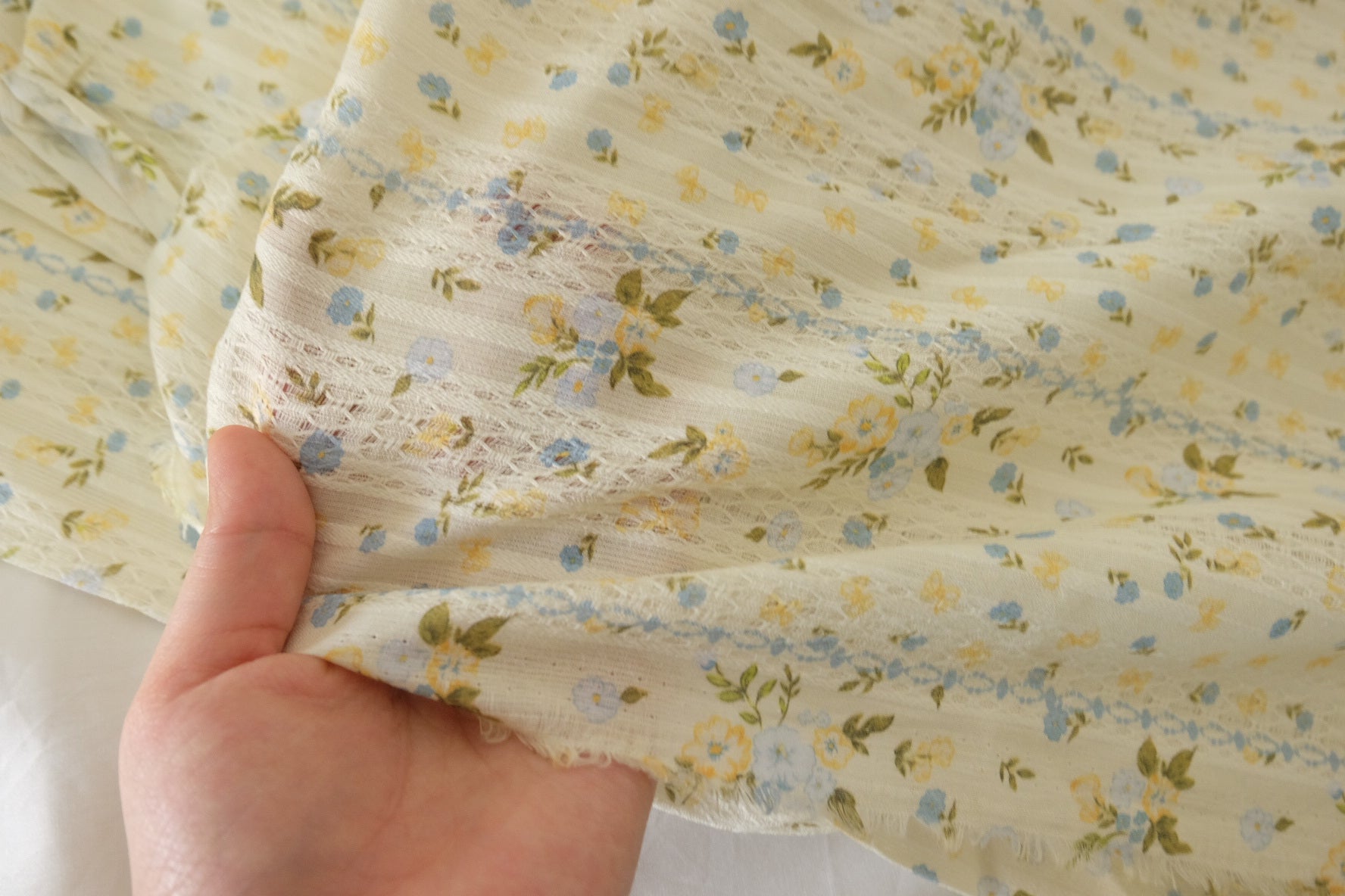 Cotton Jacquard Fabric – Delicate Blue & Yellow Floral Texture – 1.6 yd