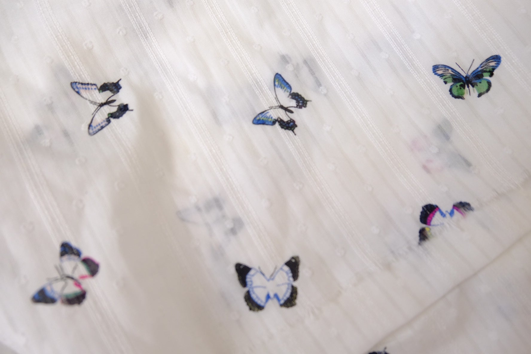 Butterfly Clip Dot Cotton Jacquard Blouse Fabric (1.6 Yards)