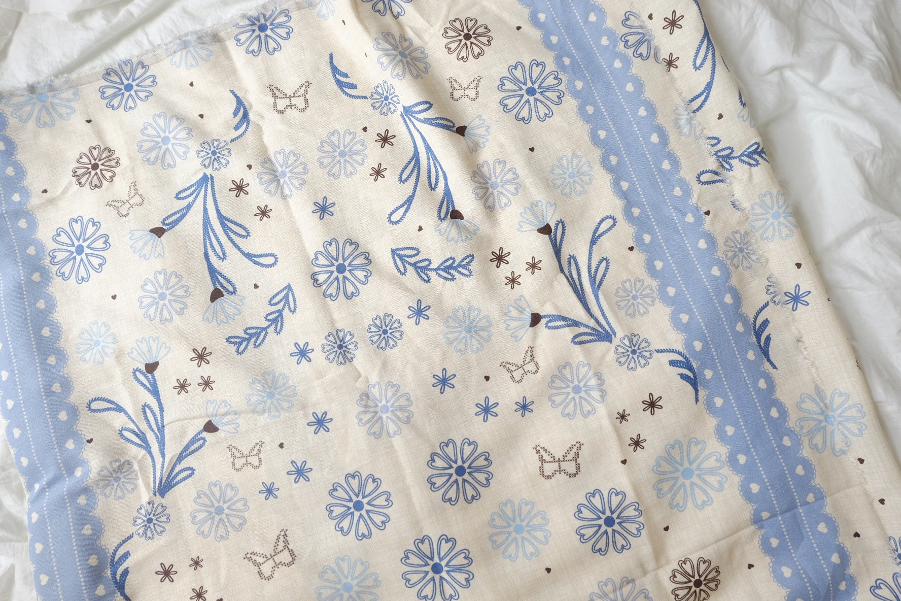 Blue Folk Floral Border Cotton Linen Fabric — 3.28 yd