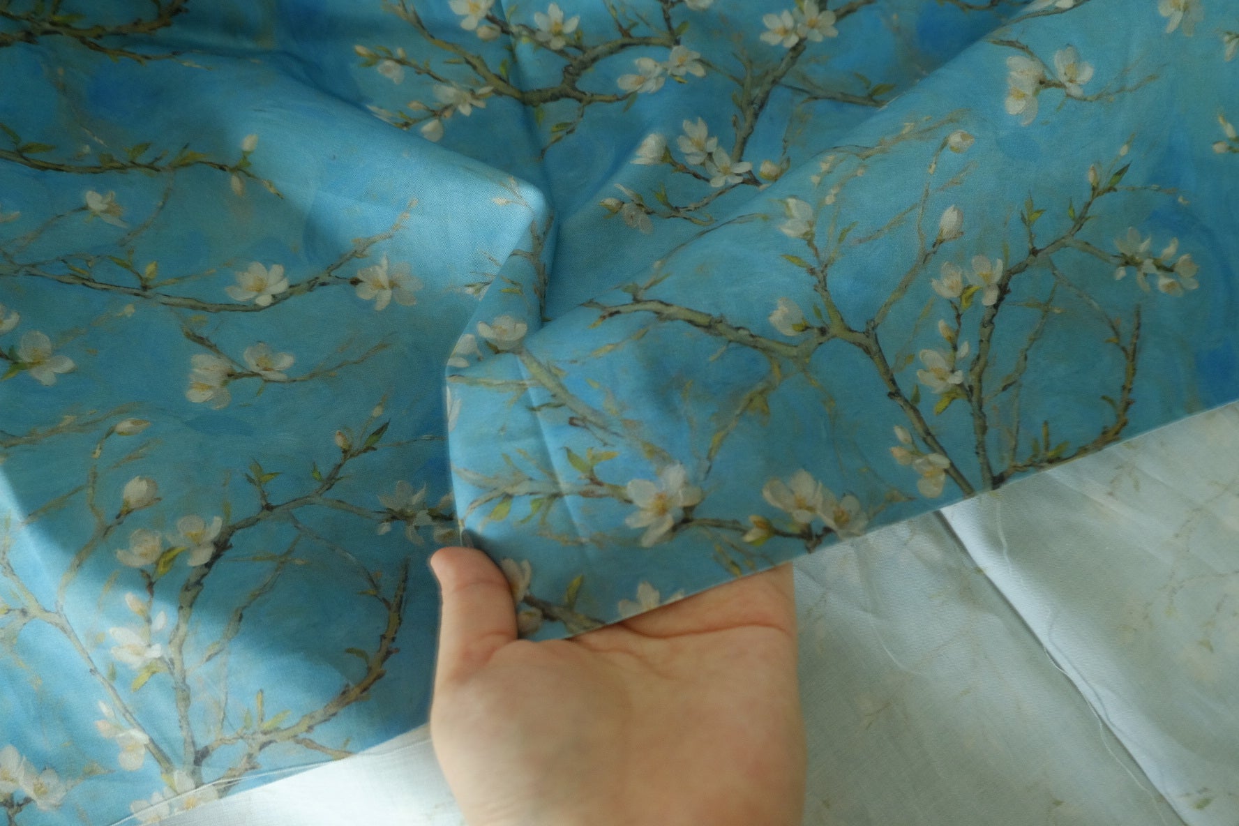 Blue Blossom 60s Cotton Sateen – 3.7 yd