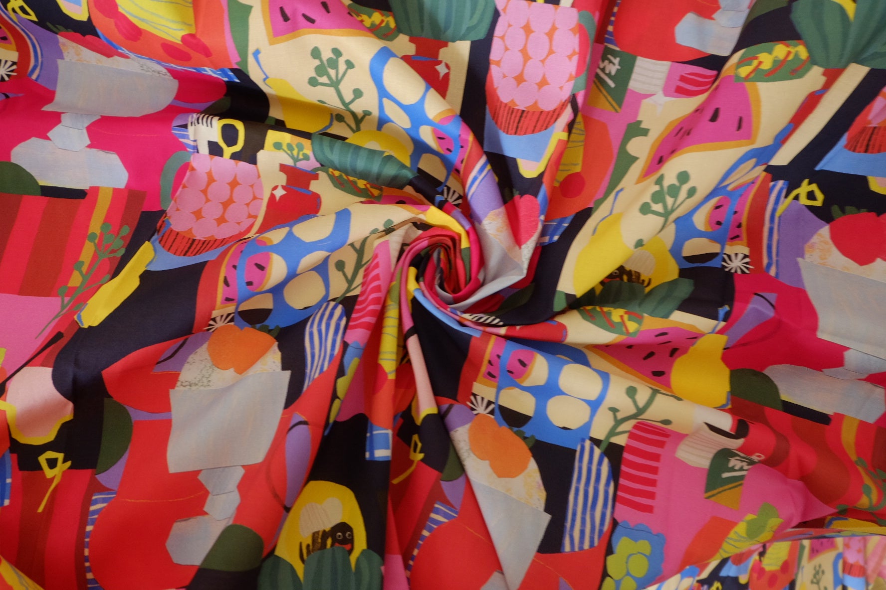 Colorful Abstract Picnic Cotton Poplin Fabric – 3.3 yd