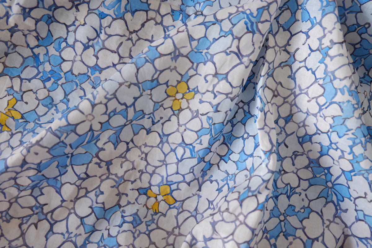 Blue Daisy Meadow – Floral Cotton Voile Fabric | 3.3 Yards