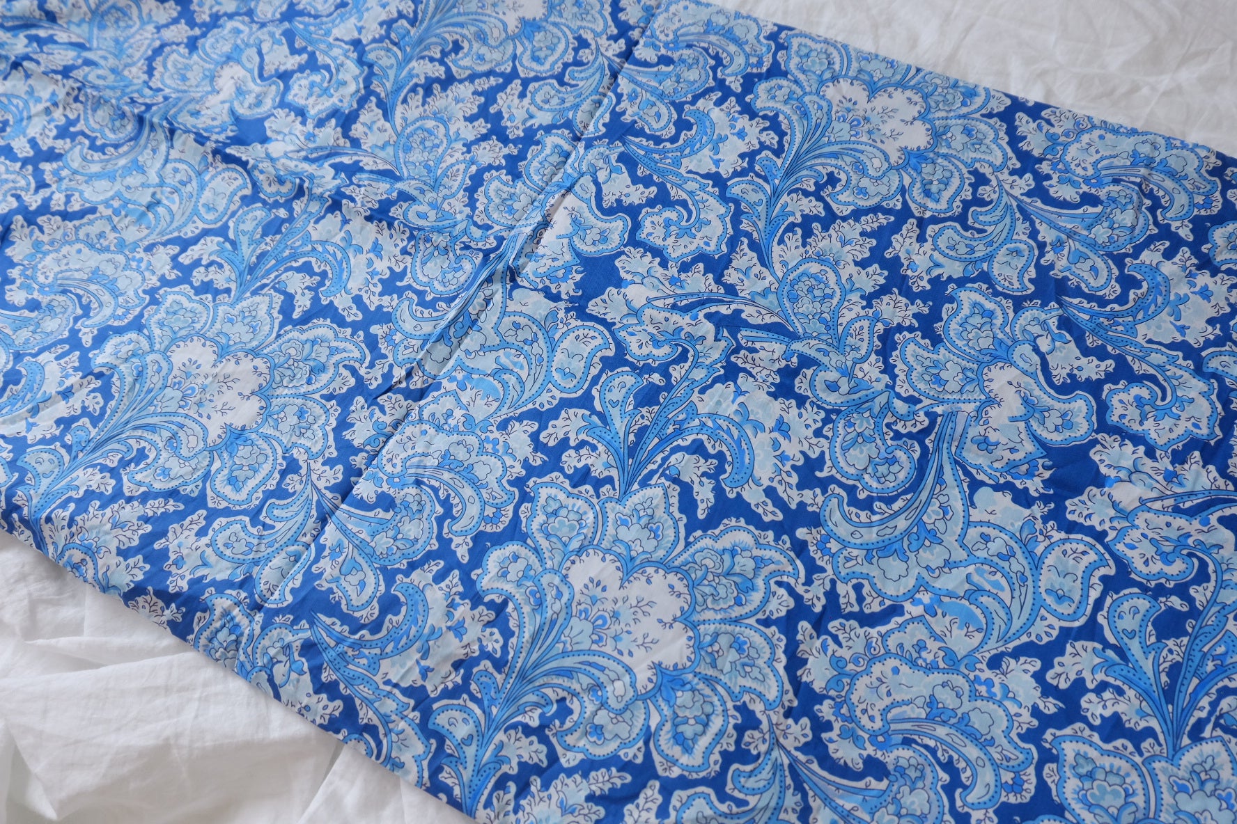 Blue Paisley Fine Cotton Lawn — 1.64 yd