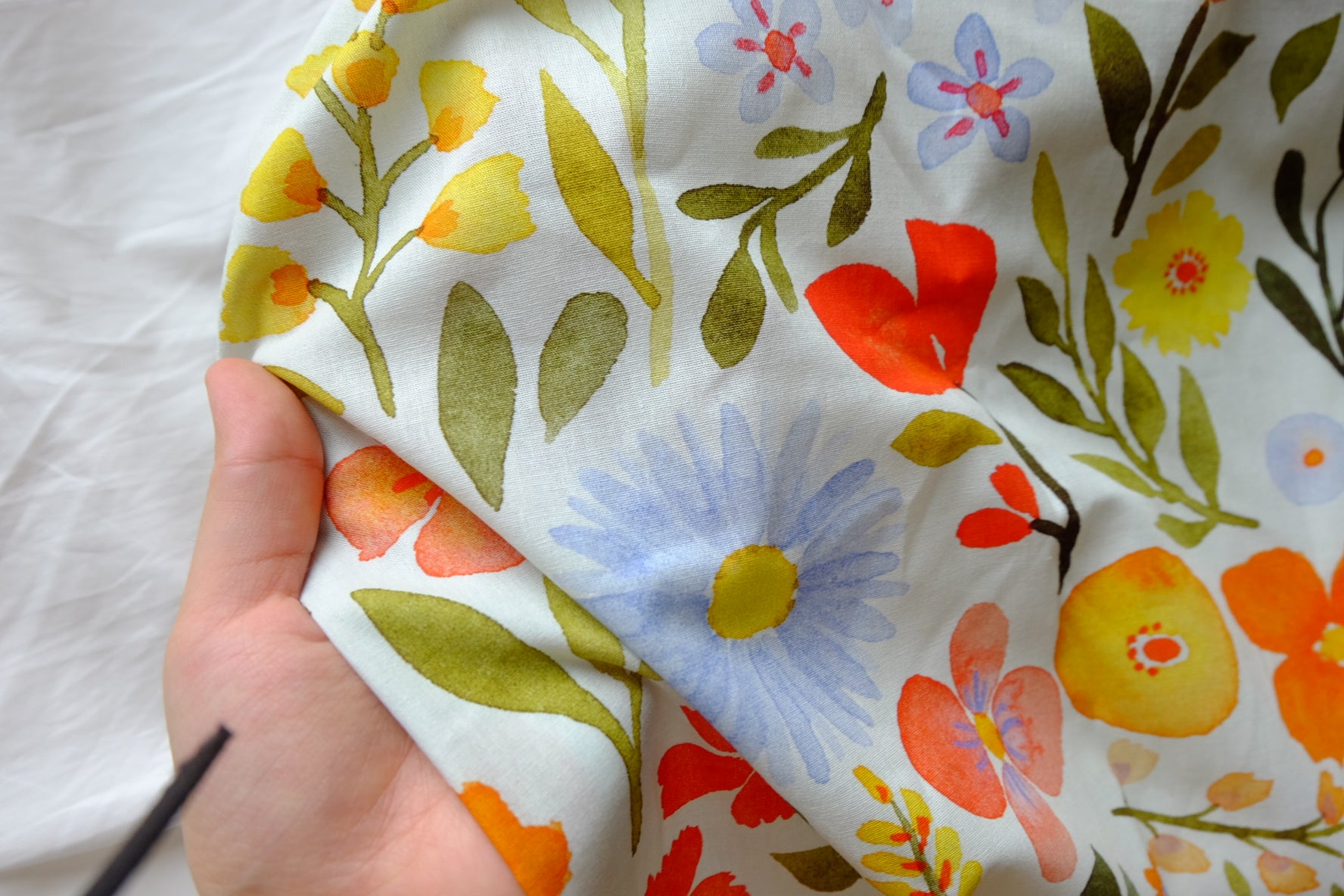 Watercolor Meadow Cotton Fabric – 3.3 yd