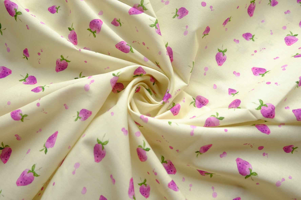 Strawberry Cotton Lawn — 2.2 yd