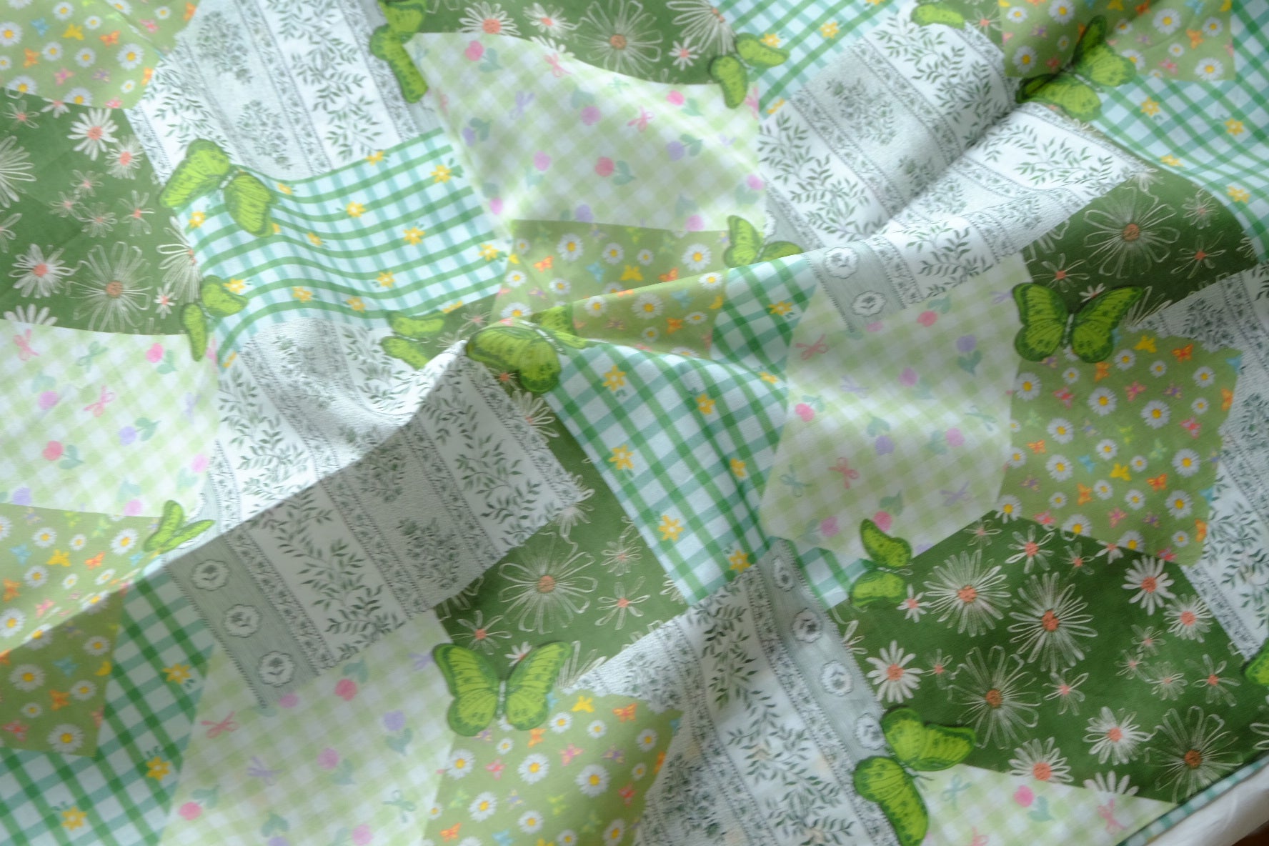 Green Patchwork Butterfly 100s Cotton Lawn – 2.2 yd