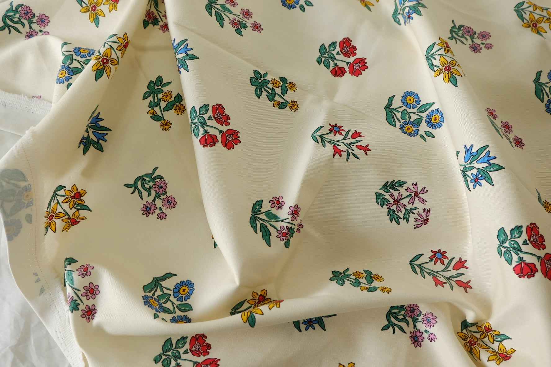 Folk Bouquet Print Structured Cotton Twill Fabric – 2.19 yd Piece