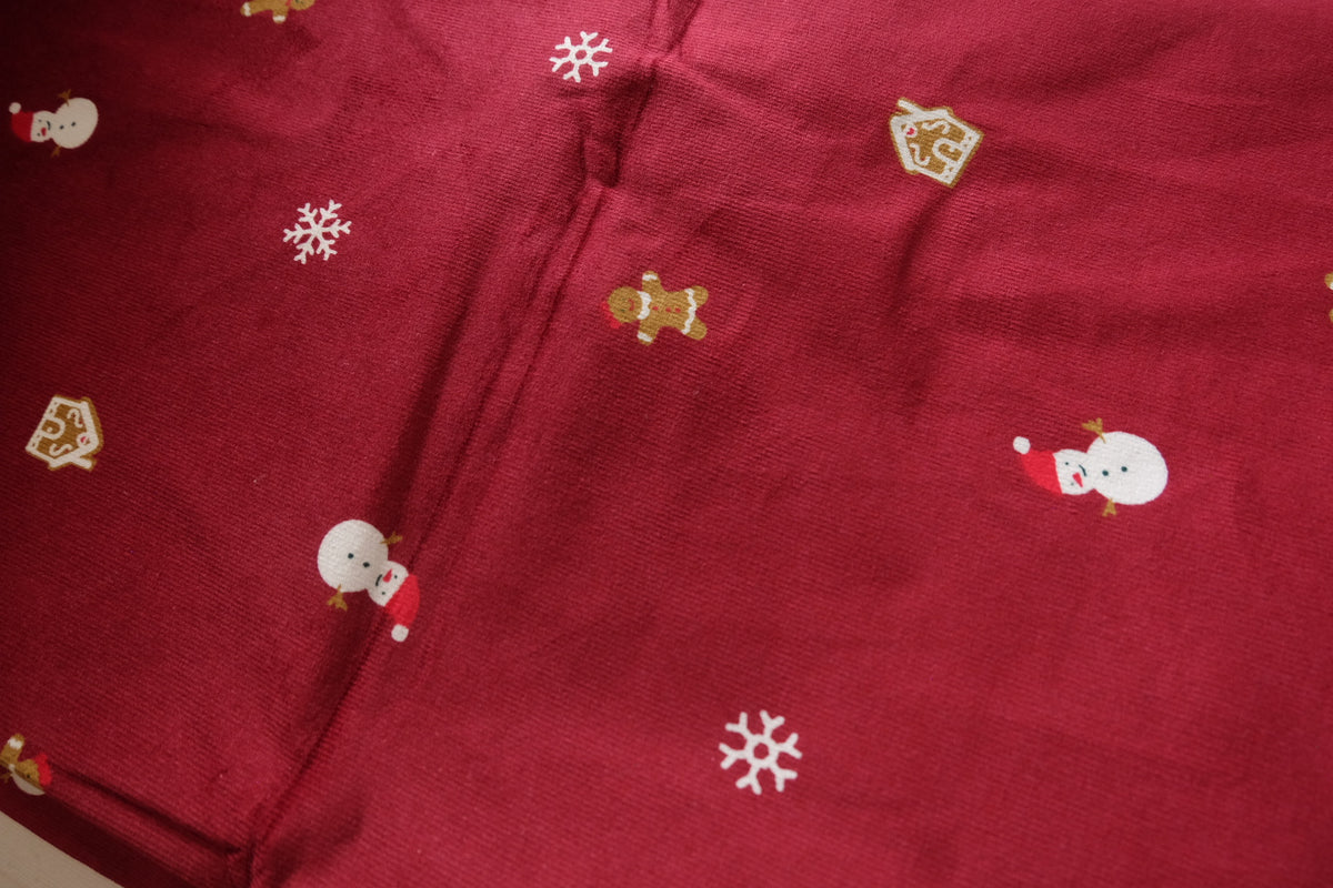 Christmas Gingerbread & Snowmen – Burgundy Cotton Fine-Wale Corduroy – 2.2 yd