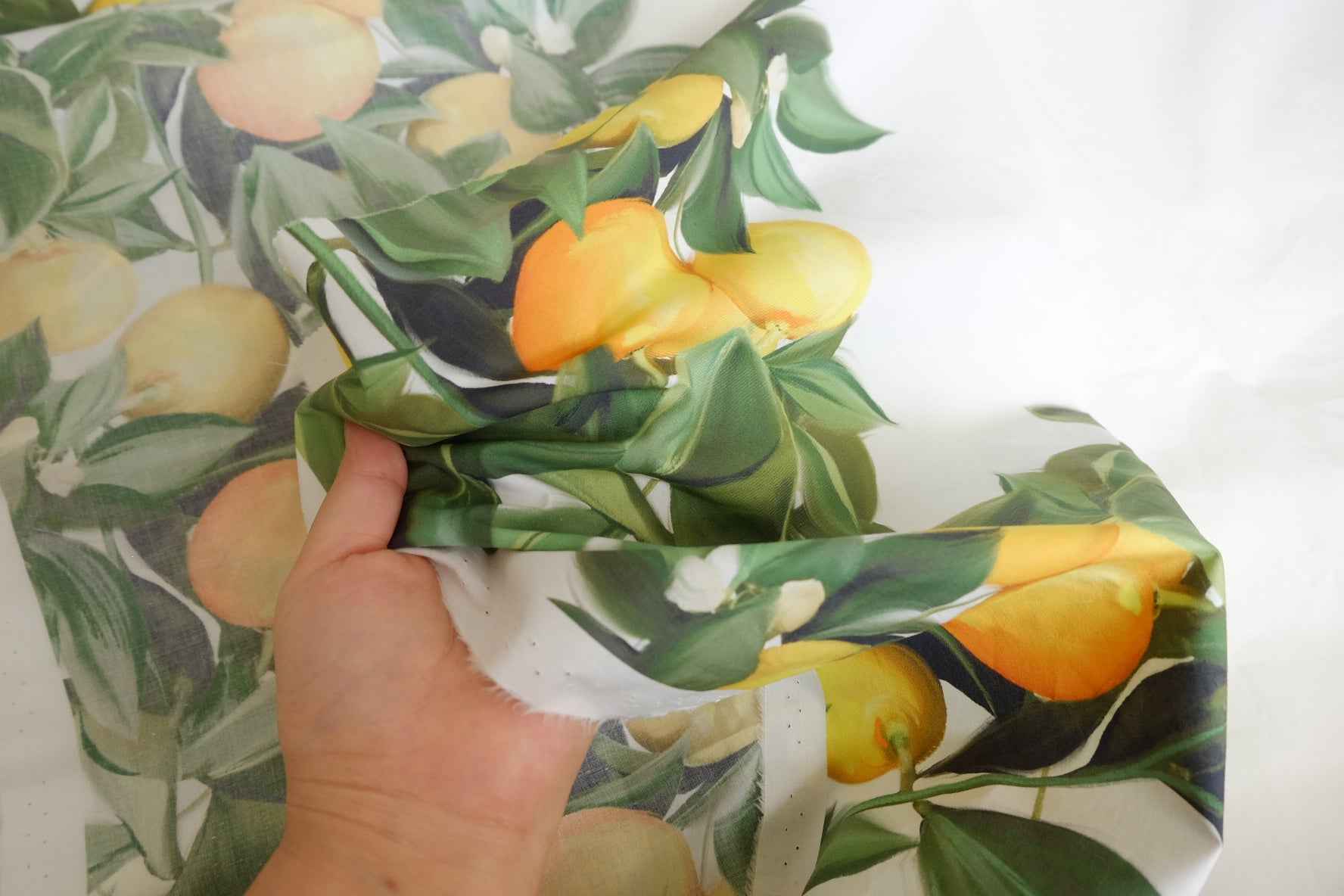 Double Border Lemon Print Cotton Poplin Fabric — 2.19 yd