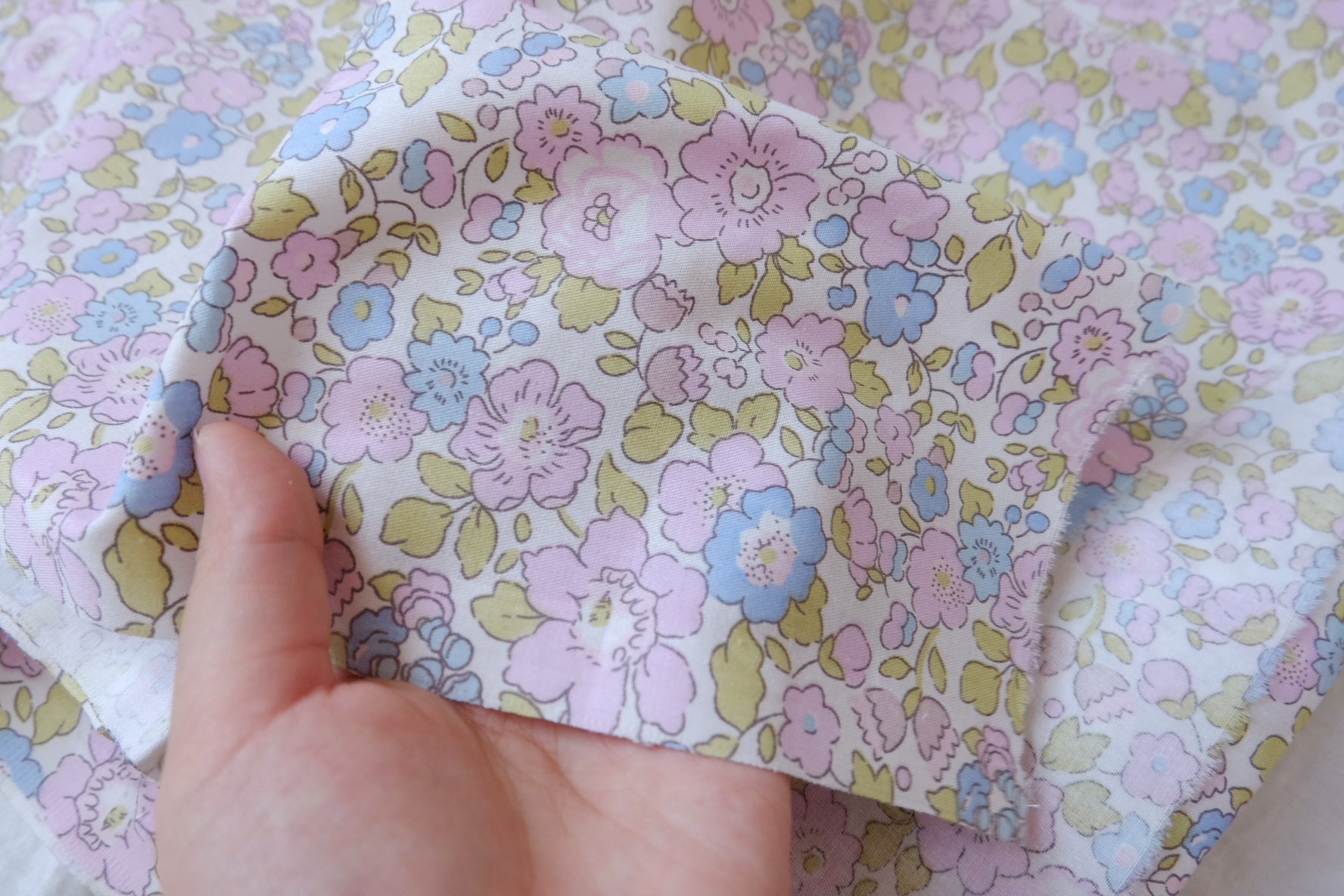 Soft Pastel Floral Cotton Twill Fabric - 1.64 yd