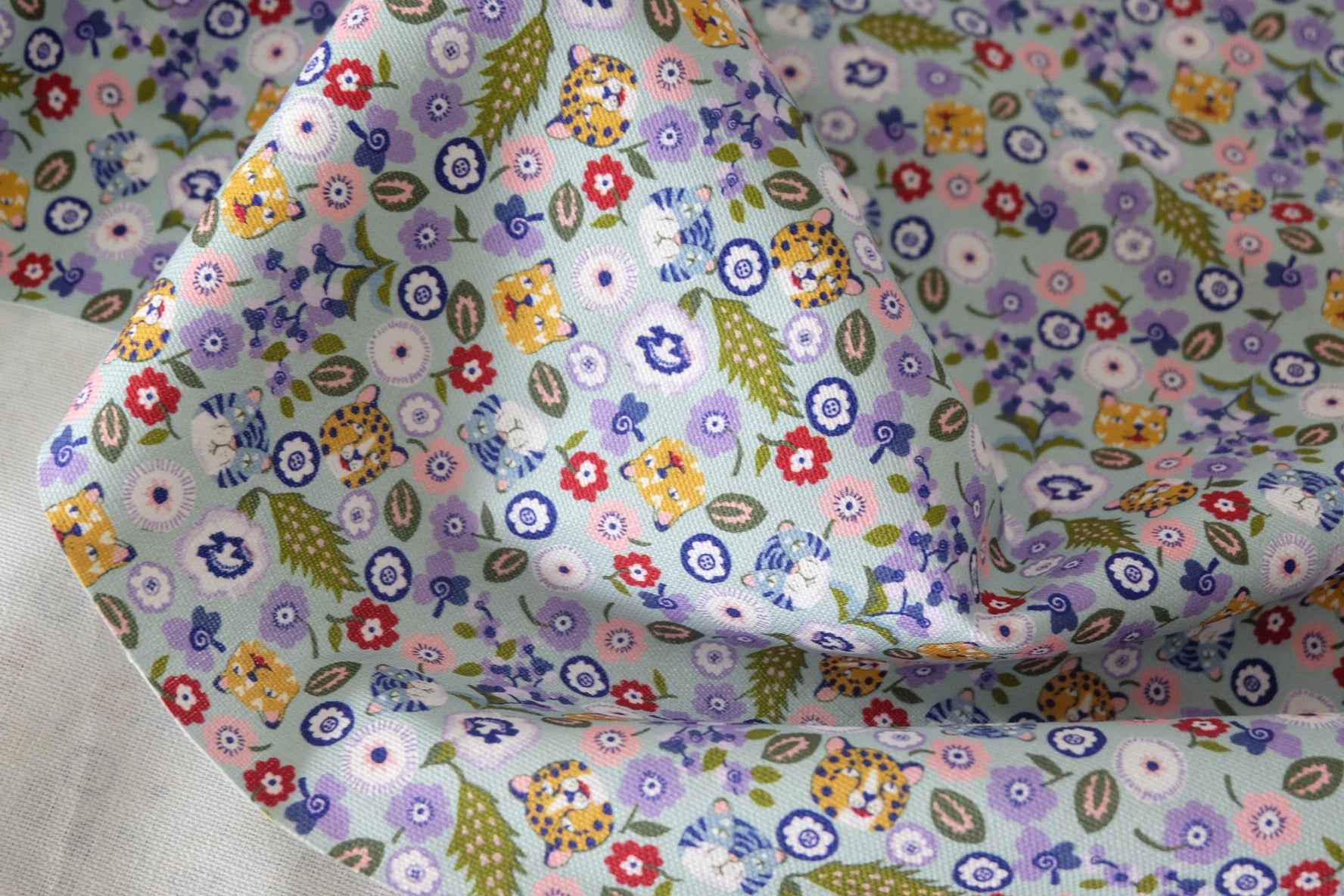 Cat Garden Heavy Cotton Canvas Fabric – 1.1 Yard