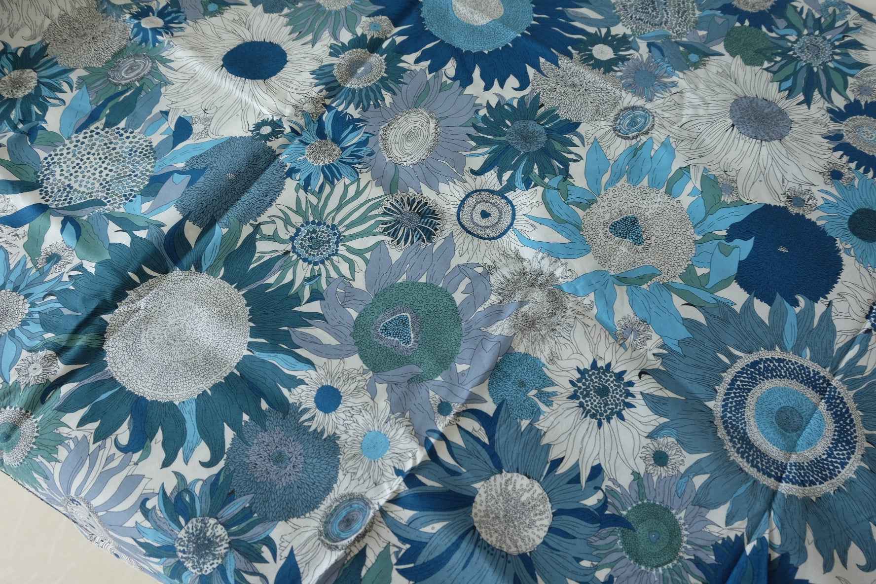 Blue Sunflower Cotton Poplin — 2.62 yd