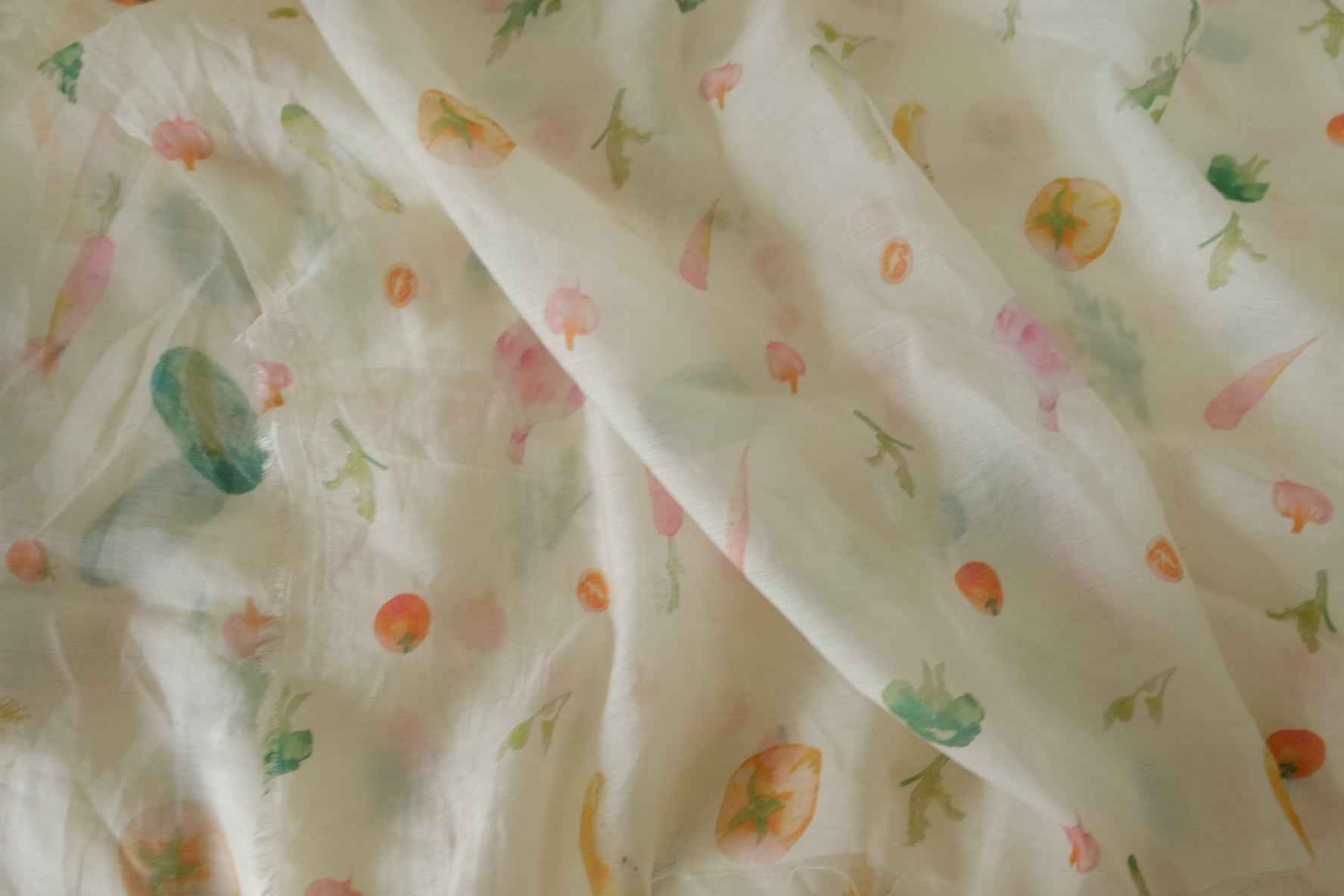 Watercolor Garden Sheer Tencel – 3.3 yd