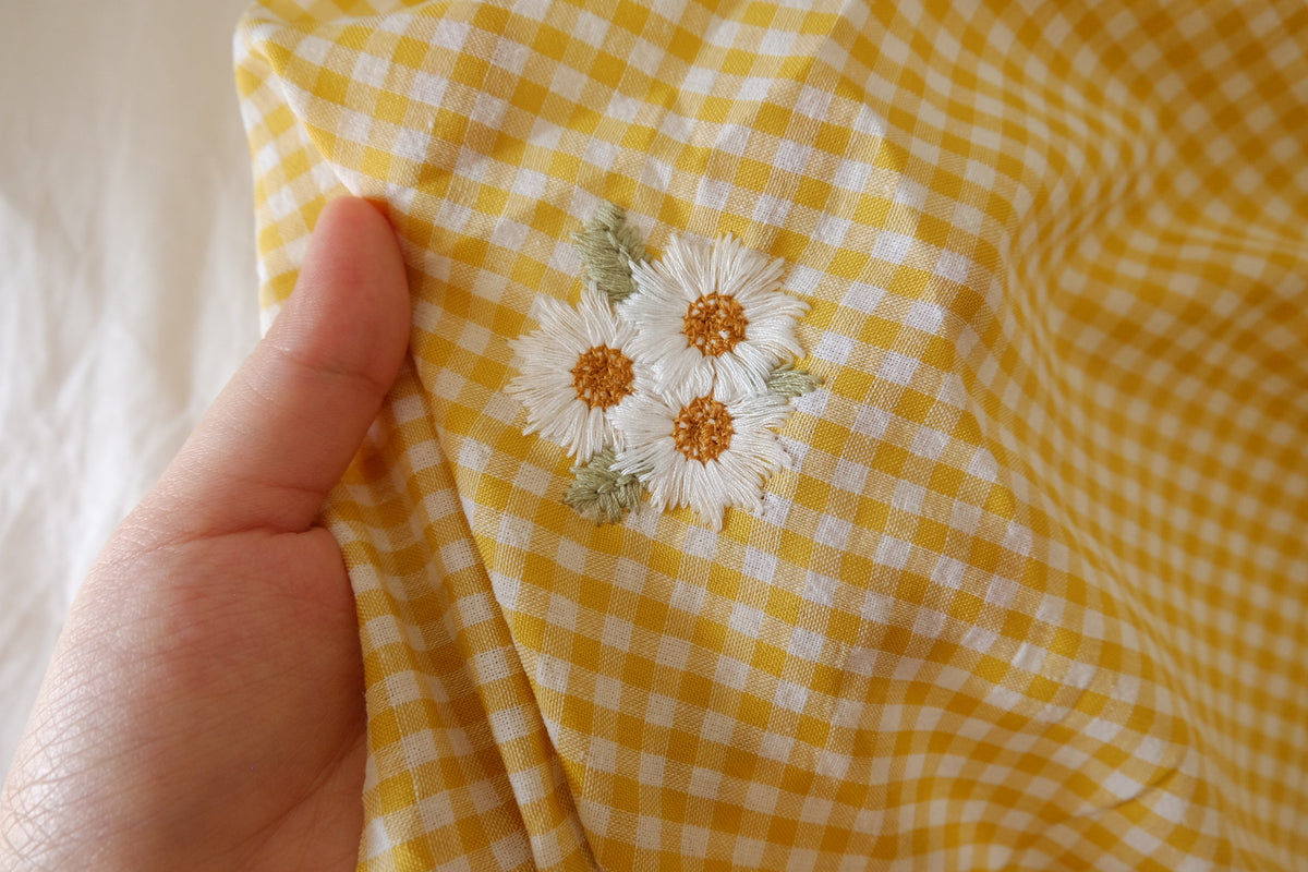 Sunny Daisy – Embroidered Yellow Gingham Cotton Blend | 2.2 yards