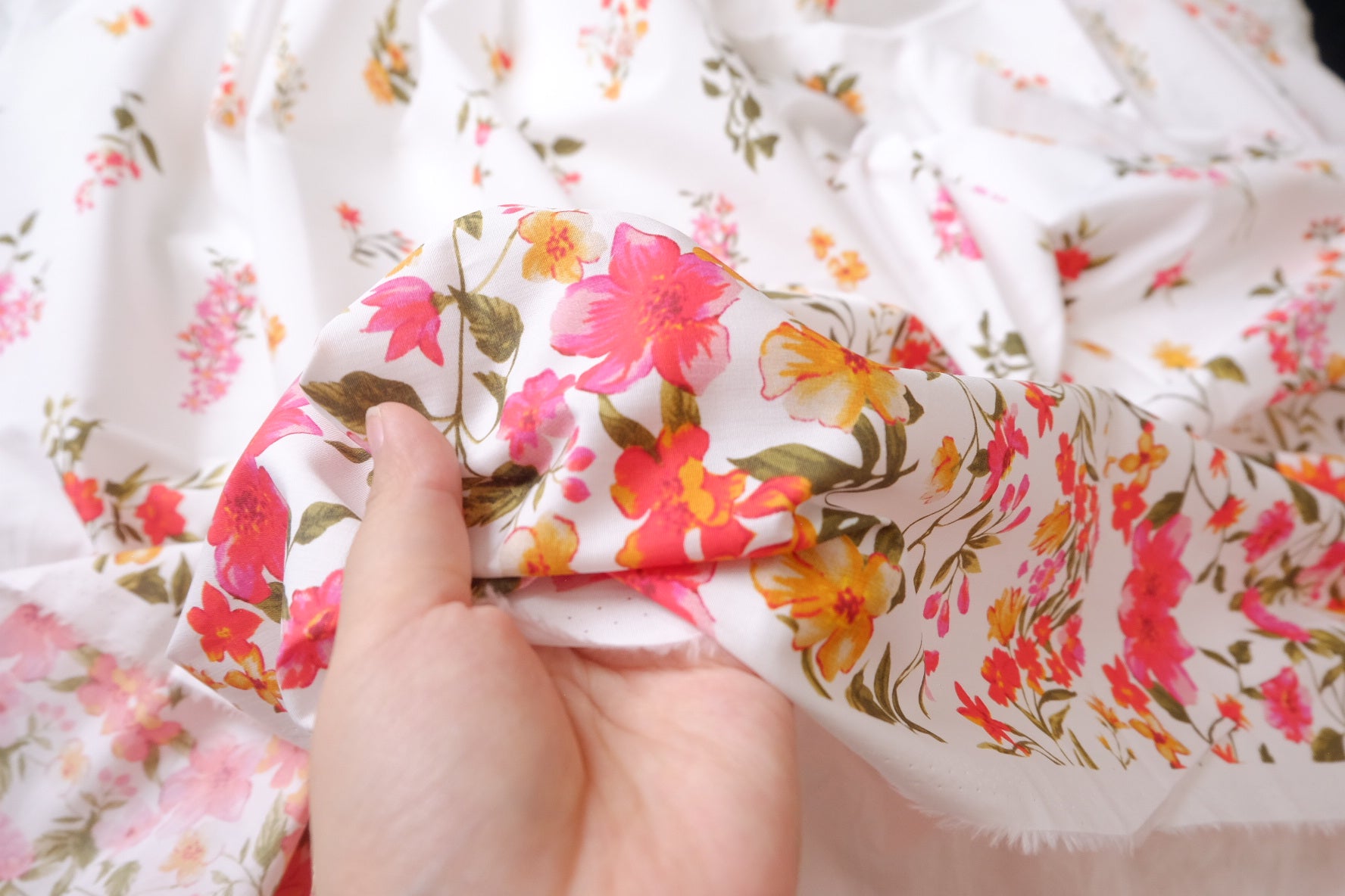 Bright Border Floral Cotton Poplin, 3.3 Yards