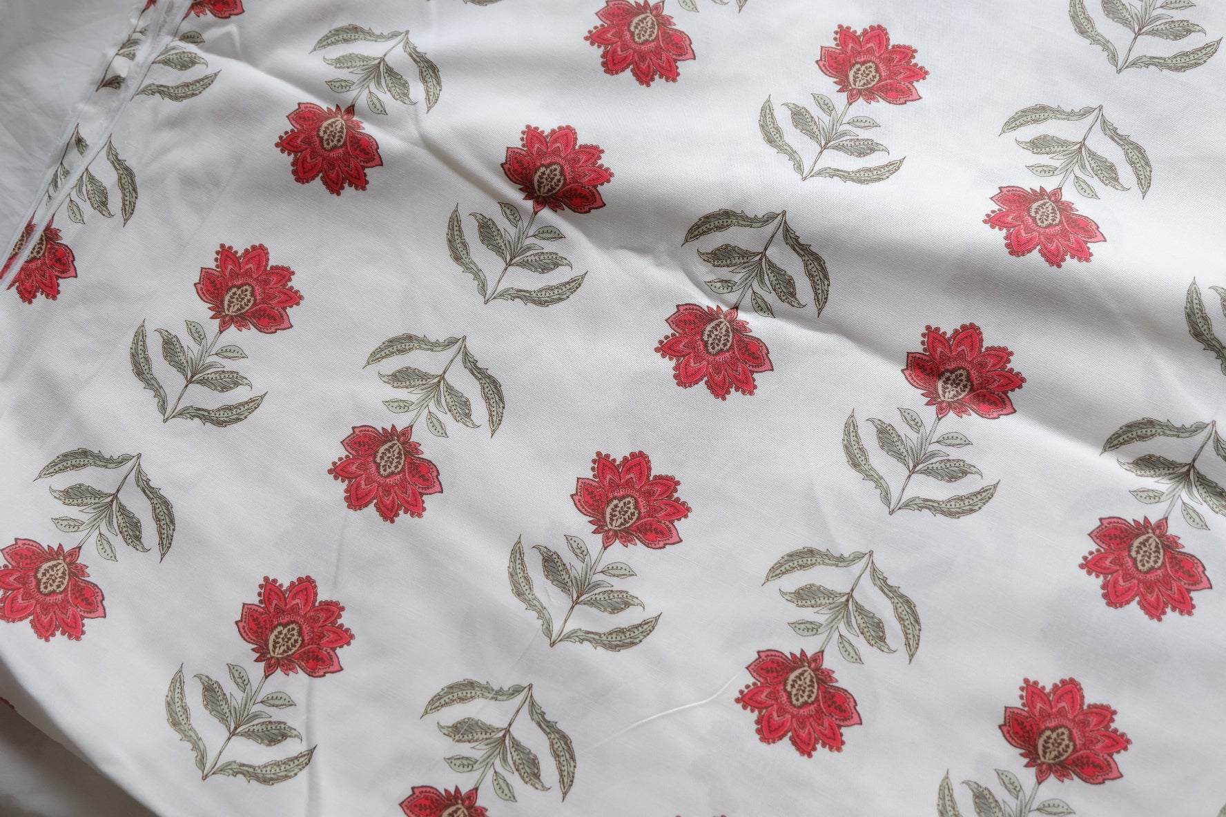 Red Botanical Stretch Cotton Poplin – 2.2 yd