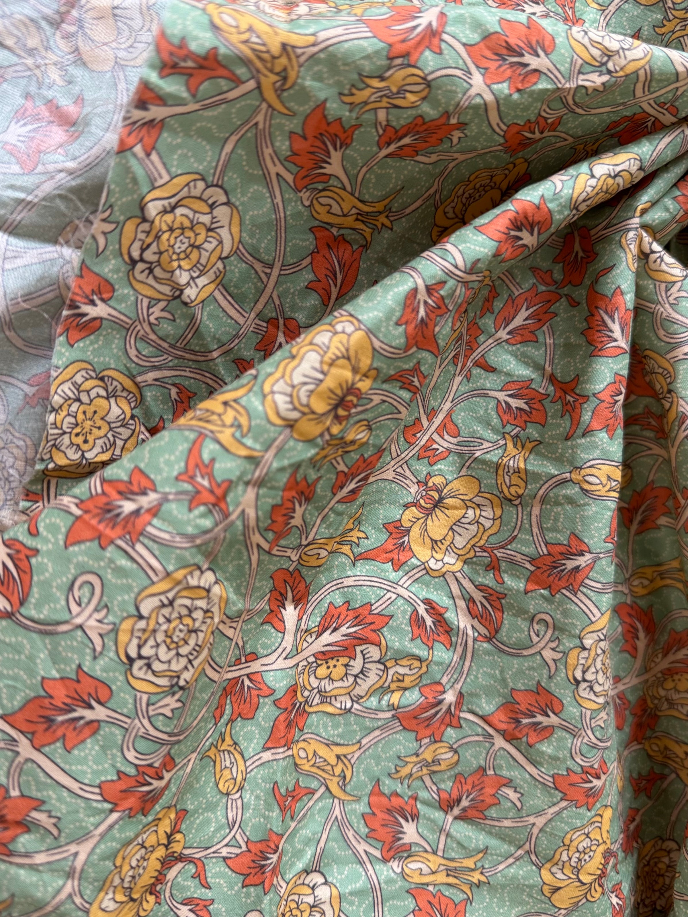 Arts & Crafts Floral Cotton Lawn Fabric — 1.20 yd