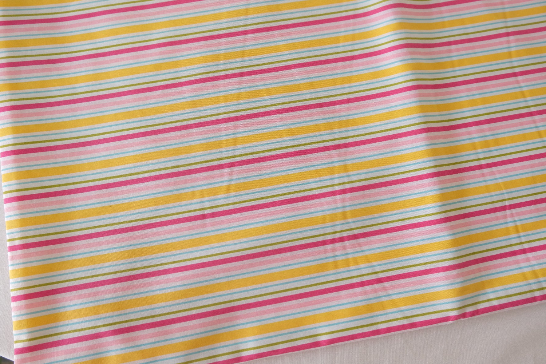 Colorful Striped 60s Cotton Poplin Fabric – 2.2 yd