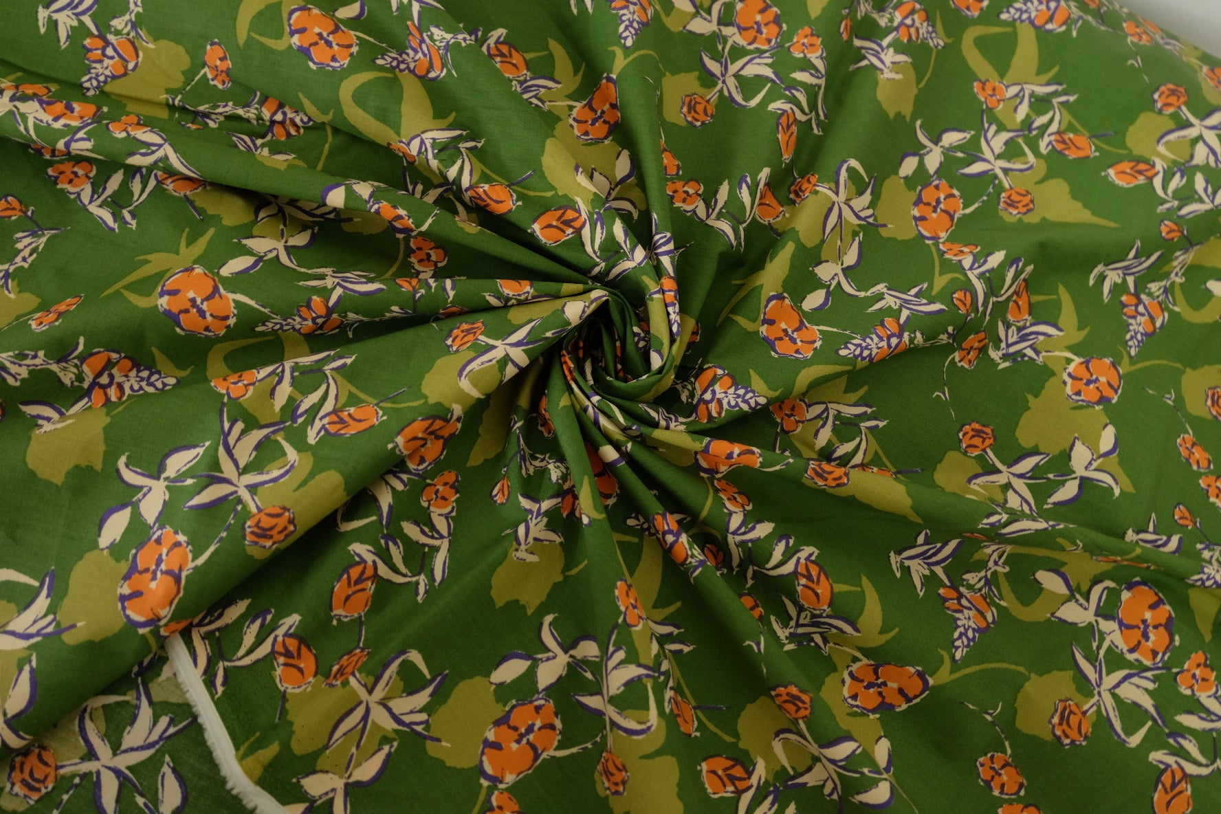 Green Botanical Cotton Poplin Fabric – 2.7 yd