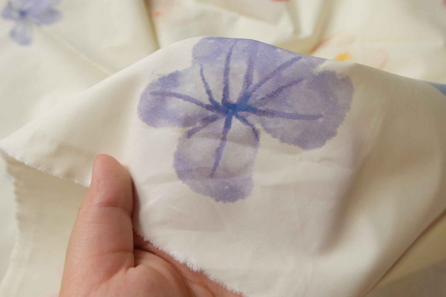 High-Density Cotton Poplin Fabric, Smooth Crisp with Painterly Floral Print, 2.19 Yards