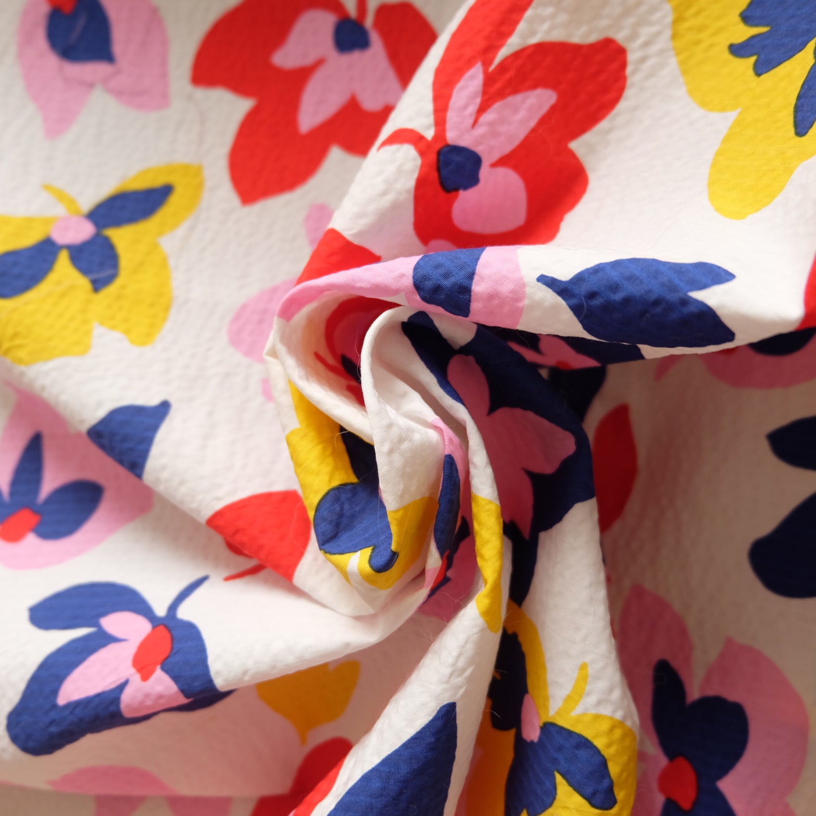 Textured Floral Cotton Fabric – 2.19 Yards