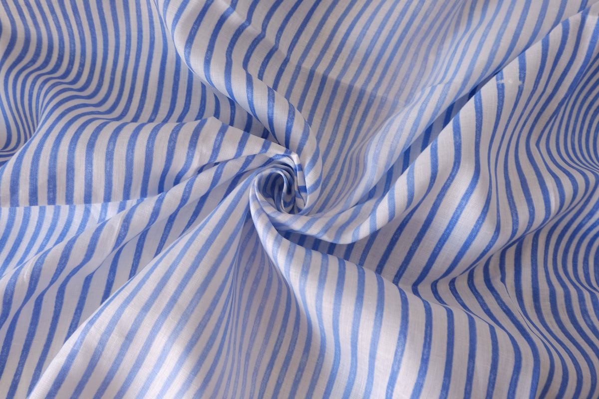 Blue Rhythm – Gradient Stripe Pure Linen Fabric | 2.2 Yards