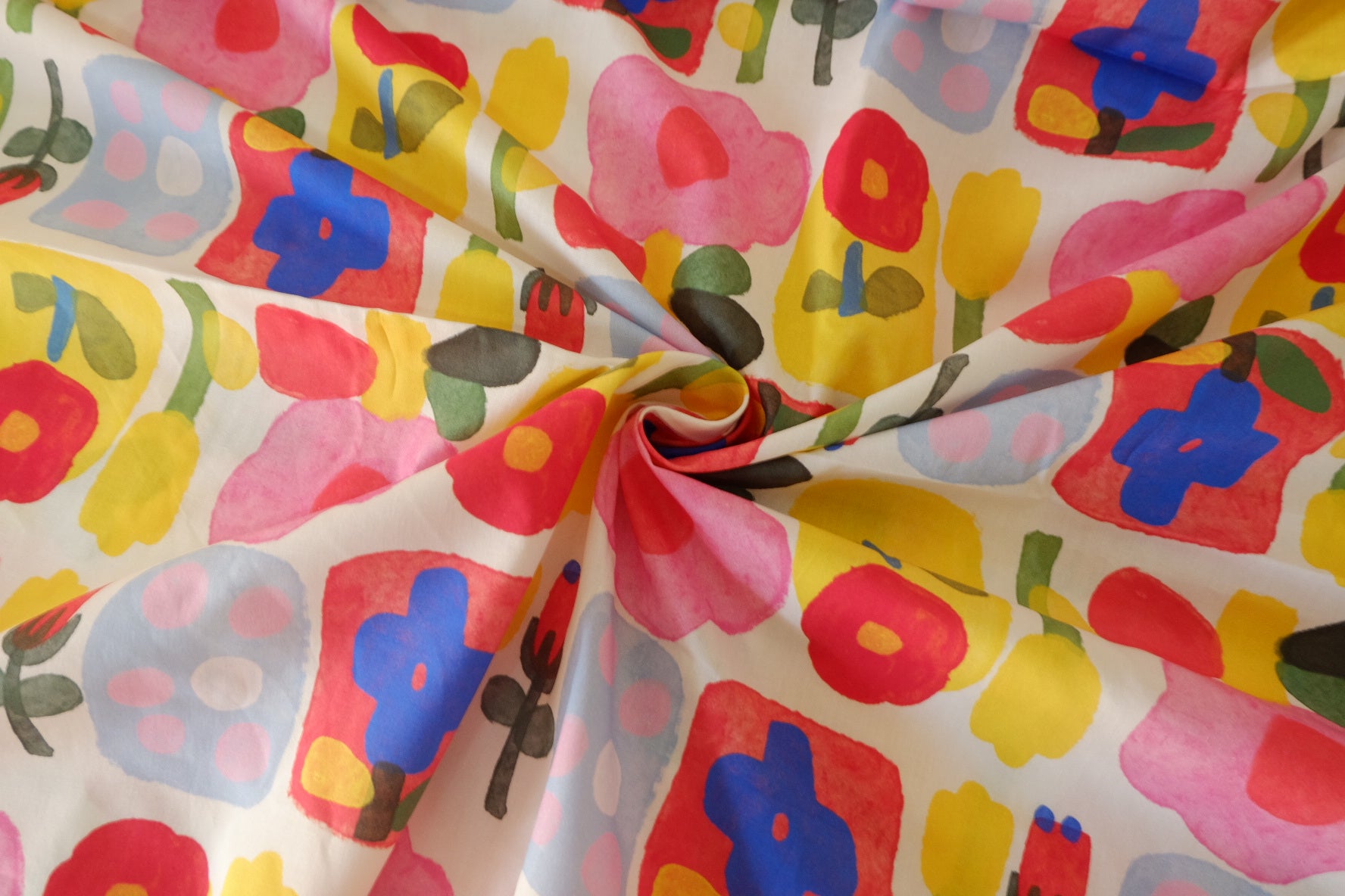Playful Floral Cotton Poplin Fabric – 2.2 yd