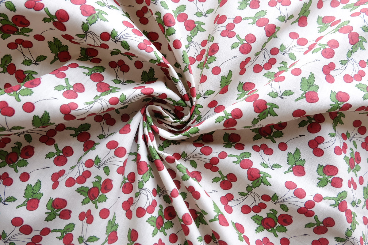 Cherry Print Cotton – 2.2 yd