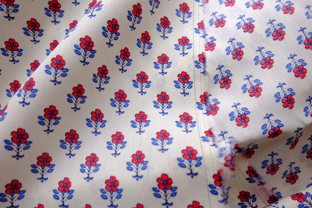 Red & Blue Ditsy Floral Cotton Poplin – 3.3 yd