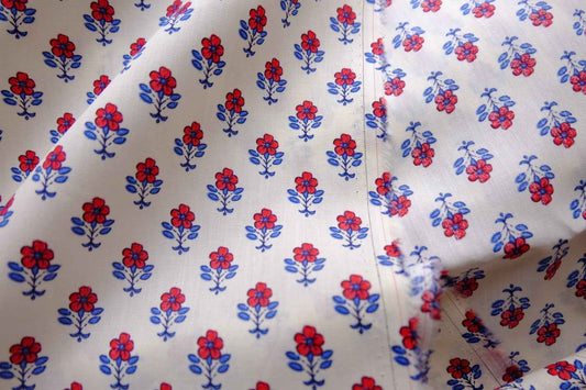 Red & Blue Ditsy Floral Cotton Poplin – 3.3 yd