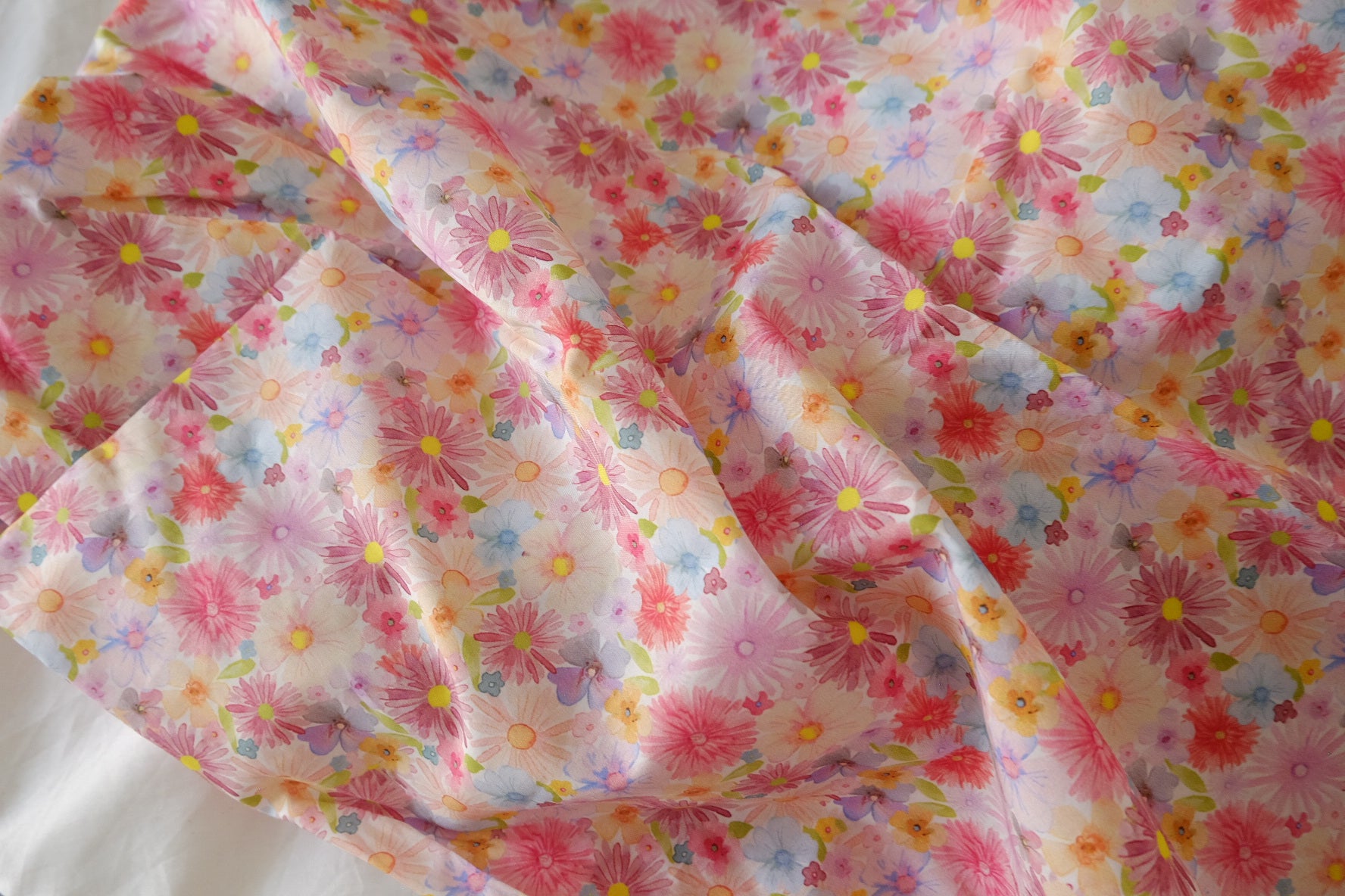 Pink Garden Floral Cotton Lawn Fabric – 4 yd