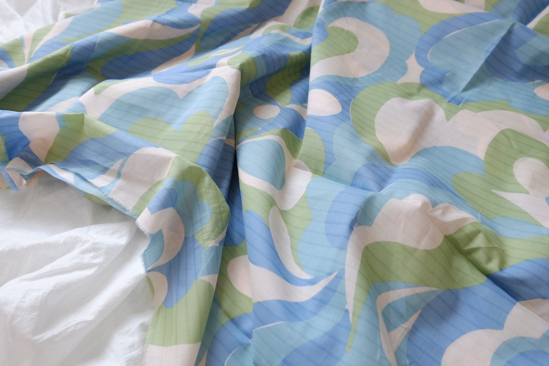 Blue Green Shadow Abstract Print Cotton Lawn — 1.64 yd