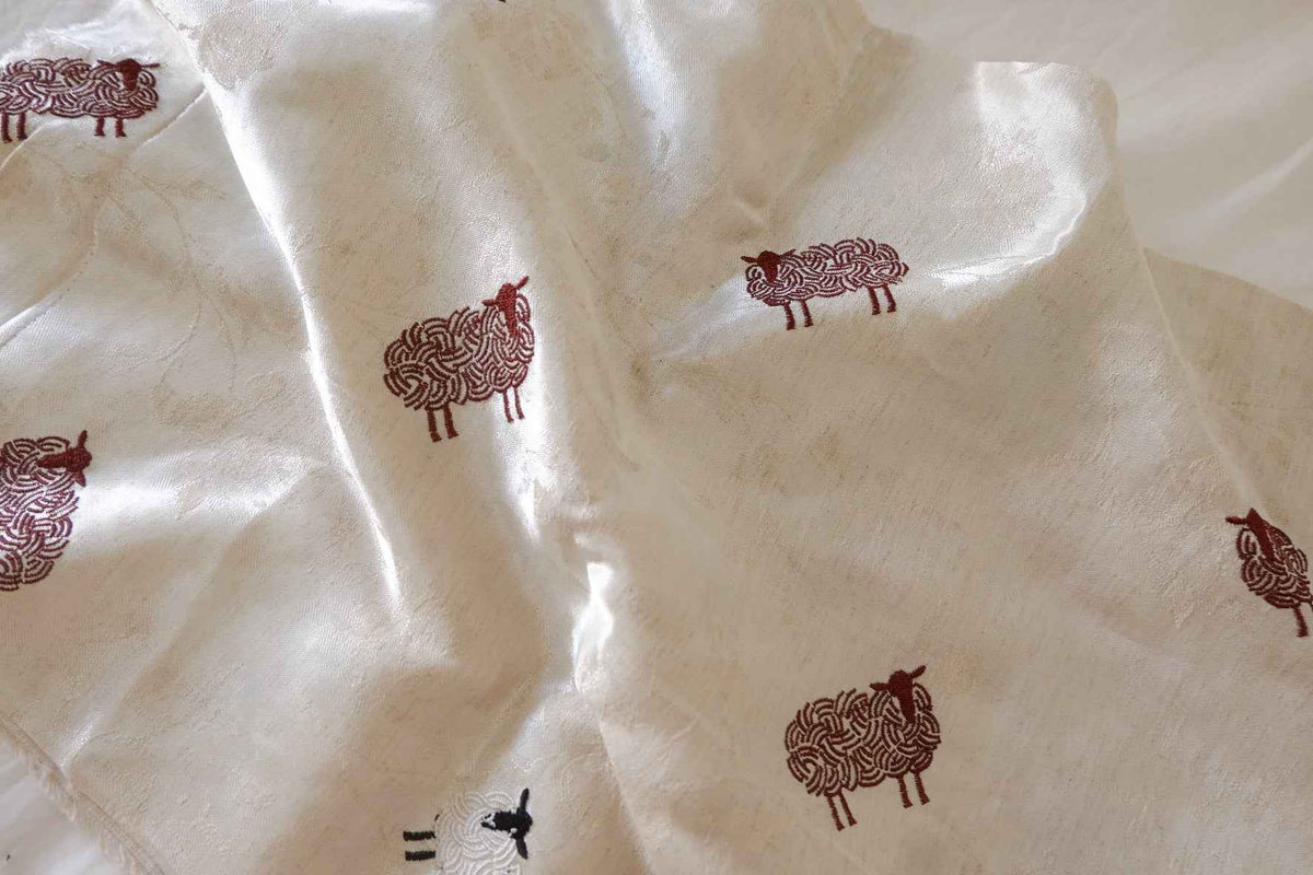 Little Sheep Embroidered Jacquard Cotton Linen Blend – 1.6 yd