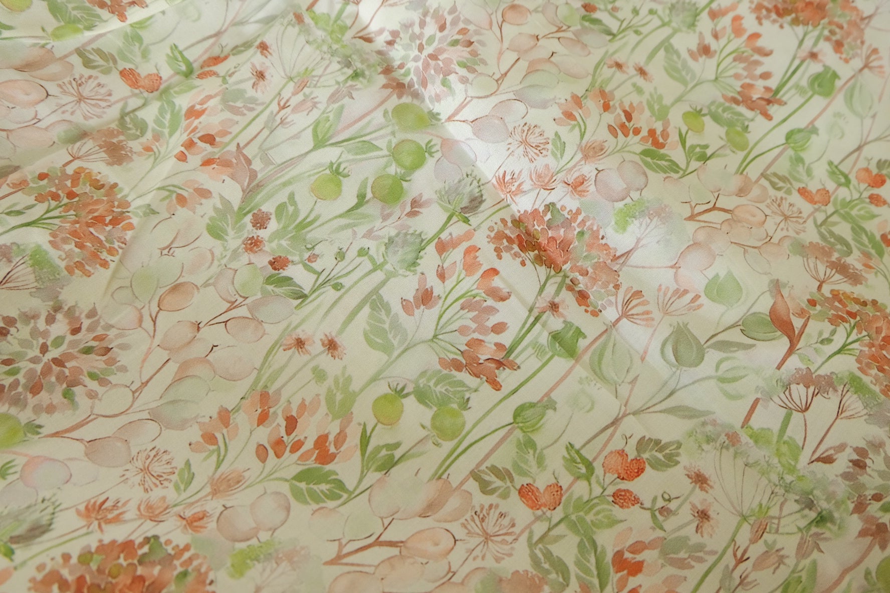Meadow Bird Botanical Print Cotton Lawn Fabric – 3.28 yd Piece