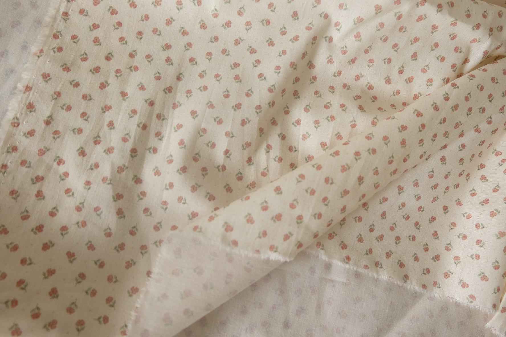Tiny Floral Cotton Fabric – 2.2 Yards