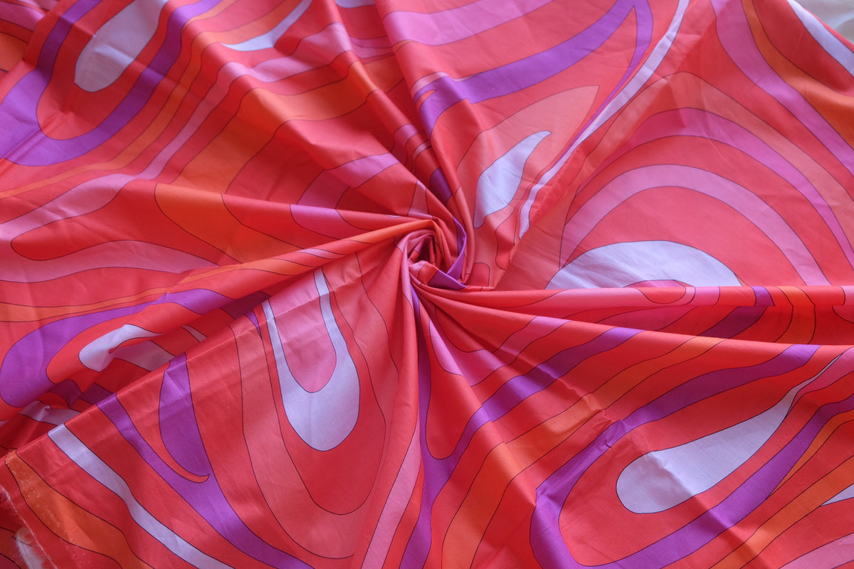 Retro Swirl Cotton Lawn – 3.3 yd