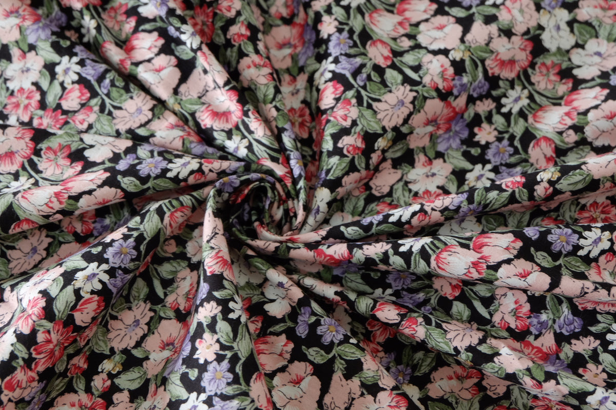 Black Garden Floral Cotton Poplin – 2.2 yd