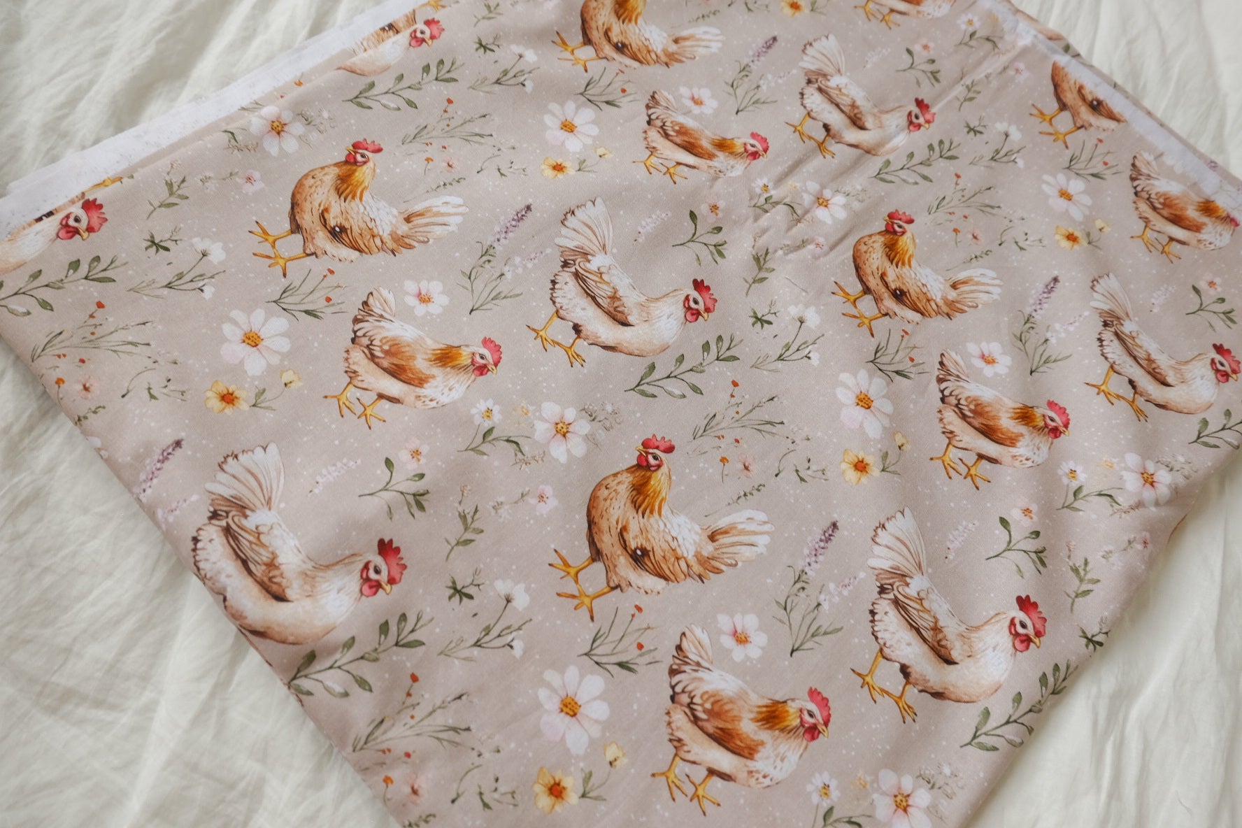 Hen Print Cotton Craft Fabric, 1.64 Yards