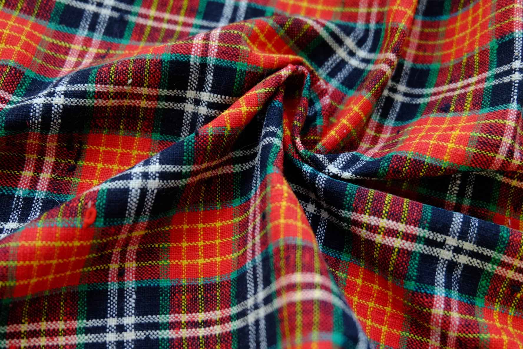 A000 Ember Glow: Northern Check Tǔbù in Ruby & Charcoal - 40cm Width - BUBBO