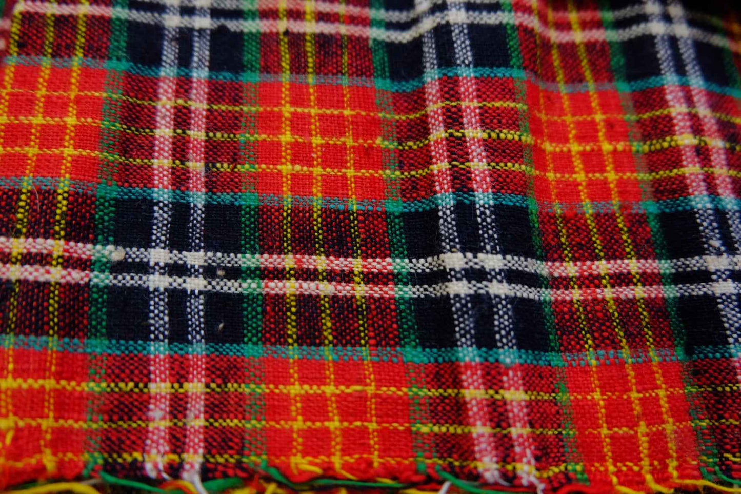 A000 Ember Glow: Northern Check Tǔbù in Ruby & Charcoal - 40cm Width - BUBBO